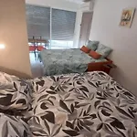 Cozy, Terrasse, Parking, à 2 Pas D'ici Apartamento *
