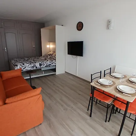 דירה Cozy, Terrasse, Parking, A 2 Pas D'ici
